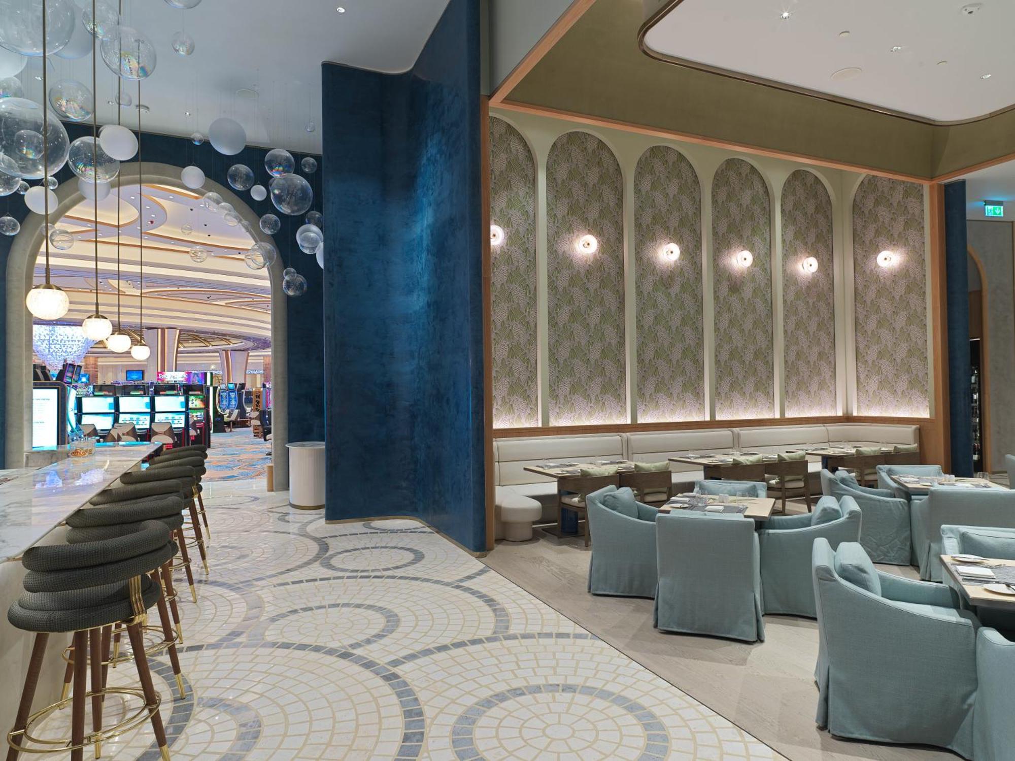 City Of Dreams Mediterranean - Integrated Resort, Casino & Entertainment Limassol Bagian luar foto The interior of the restaurant