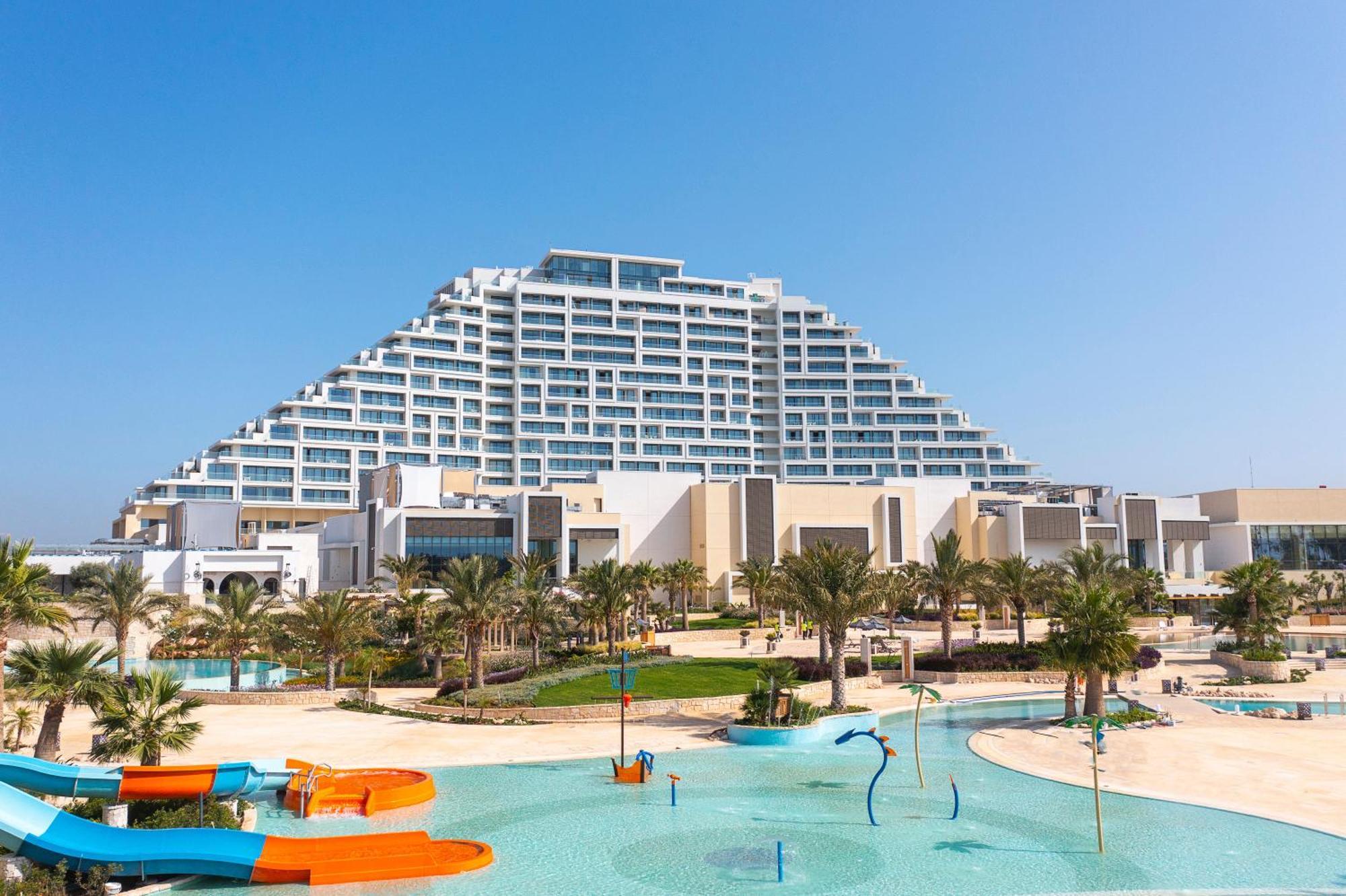 City Of Dreams Mediterranean - Integrated Resort, Casino & Entertainment Limassol Bagian luar foto The Atlantis Hotel